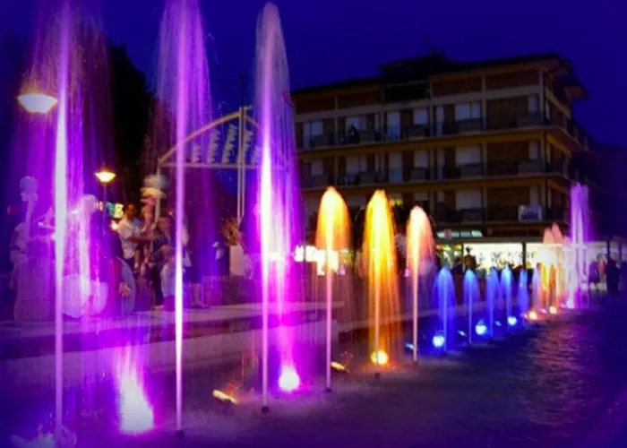 Sunny Terrace And Modern Comforts By The Pool